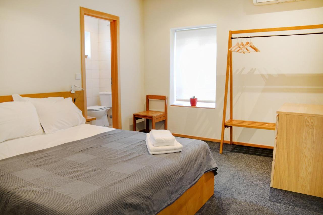 Peach Hostel & Suites 波尔图 外观 照片