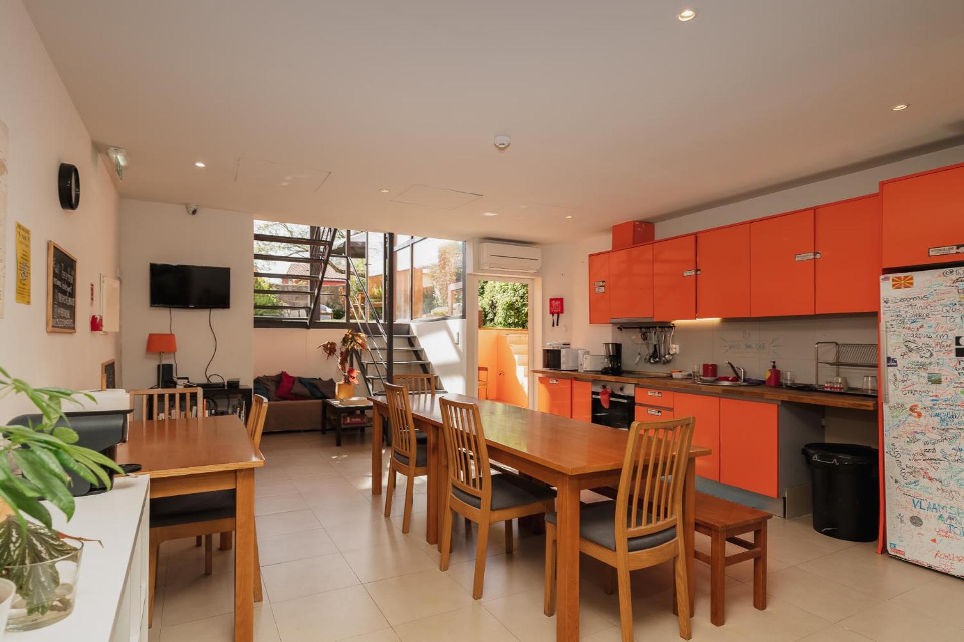 Peach Hostel & Suites 波尔图 外观 照片